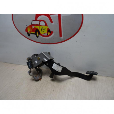 Pedalier d'embrayage MITSUBISHI COLT 6 PHASE 1 d’occasion