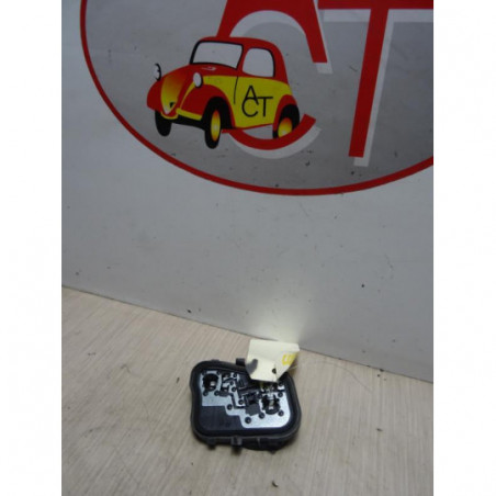 Platine feu arriere gauche MITSUBISHI COLT 6 PHASE 1 d’occasion
