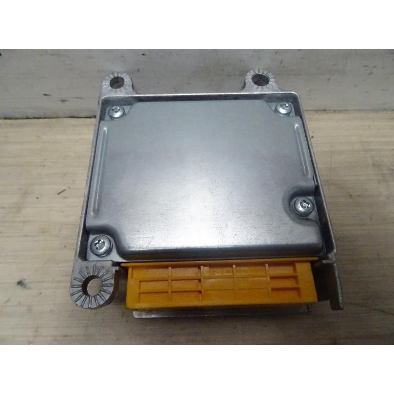 Boitier air bag SUZUKI IGNIS 2 d’occasion