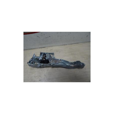Support poignee porte avant gauche PEUGEOT PARTNER 2 PHASE 2 d’occasion
