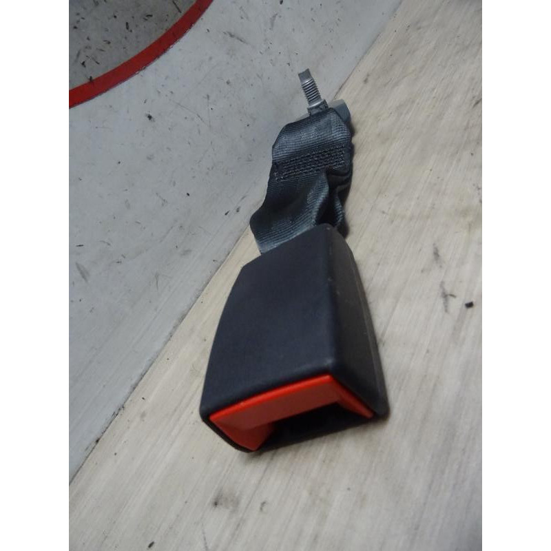 Attache ceinture arriere droit CITROEN C3 2 PHASE 2 d’occasion