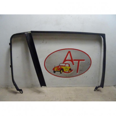 Garniture laterale arriere droite BMW X3 E83 PHASE 1 d’occasion