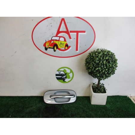 Poignee porte arriere droit HYUNDAI TRAJET PHASE 2 d’occasion