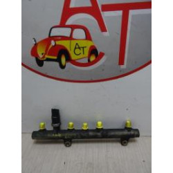 Rampe injection RENAULT SCENIC 1 PHASE 2 d’occasion