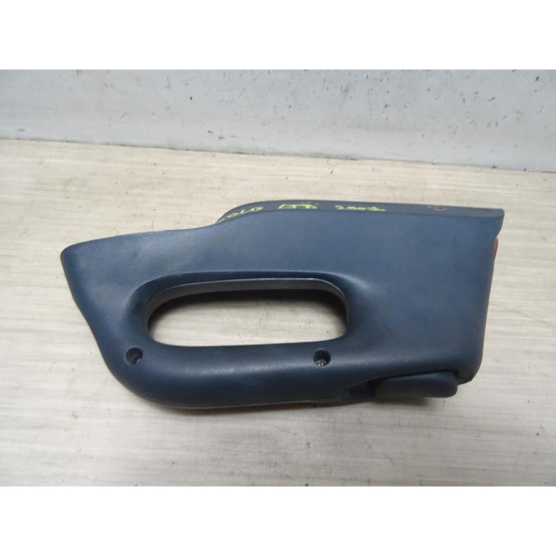 Poignee interieur porte laterale droite FIAT DOBLO 1 PHASE 1 d’occasion