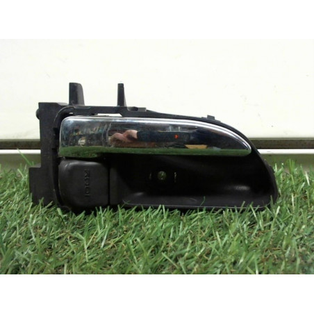Poignee interieur arriere droit SUBARU FORESTER II PHASE 1 d’occasion