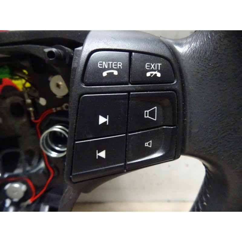 Volant VOLVO S 40 2 PHASE 2 d’occasion