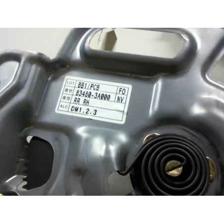 Leve vitre electrique arriere droit HYUNDAI TRAJET PHASE 2 d’occasion