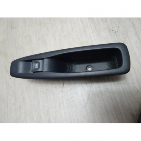 Interrupteur de leve vitre arriere droit RENAULT CLIO 4 PHASE 1 d’occasion