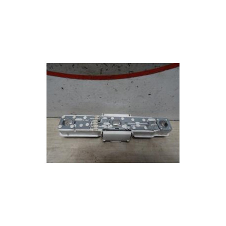 Platine feu arriere gauche RENAULT EXPRESS PHASE 1 d’occasion