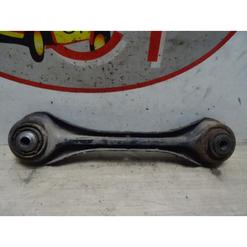 Bras de suspension arriere gauche BMW SERIE 1 E81 d’occasion