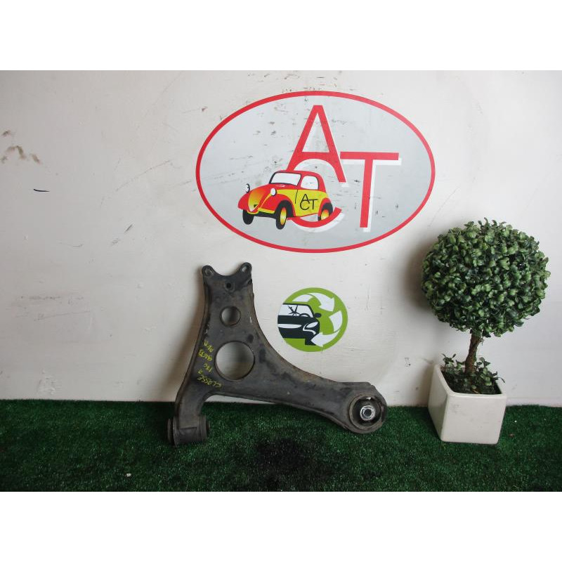 Triangle avant droit MERCEDES CLASSE A (169) d’occasion