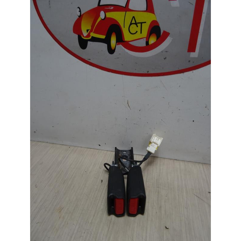Attache ceinture arriere droit CITROEN C4 2 PHASE 1 d’occasion