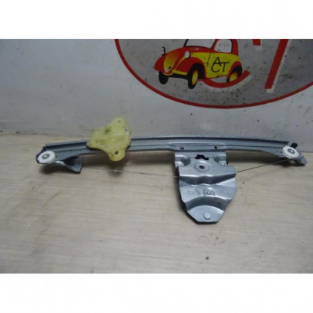 Leve vitre electrique avant droit RENAULT CLIO 4 PHASE 2 d’occasion