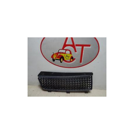 Grille de calandre droite RENAULT MASTER 2 PHASE 2 d’occasion