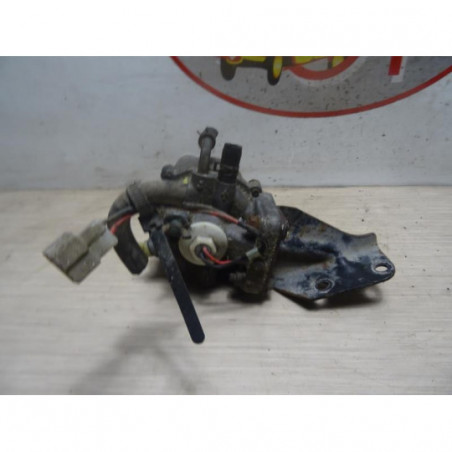 Support filtre gazoil MAZDA E 2200 d’occasion