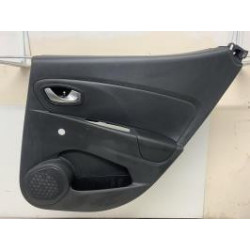 Garniture porte arriere droite RENAULT CLIO 4 PHASE 2 d’occasion