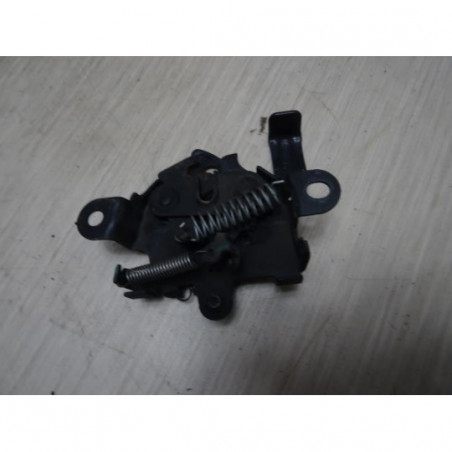 Serrure de capot TOYOTA YARIS 2 PHASE 2 d’occasion