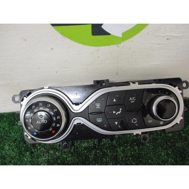 Commande chauffage RENAULT CLIO IV IV DCI d’occasion