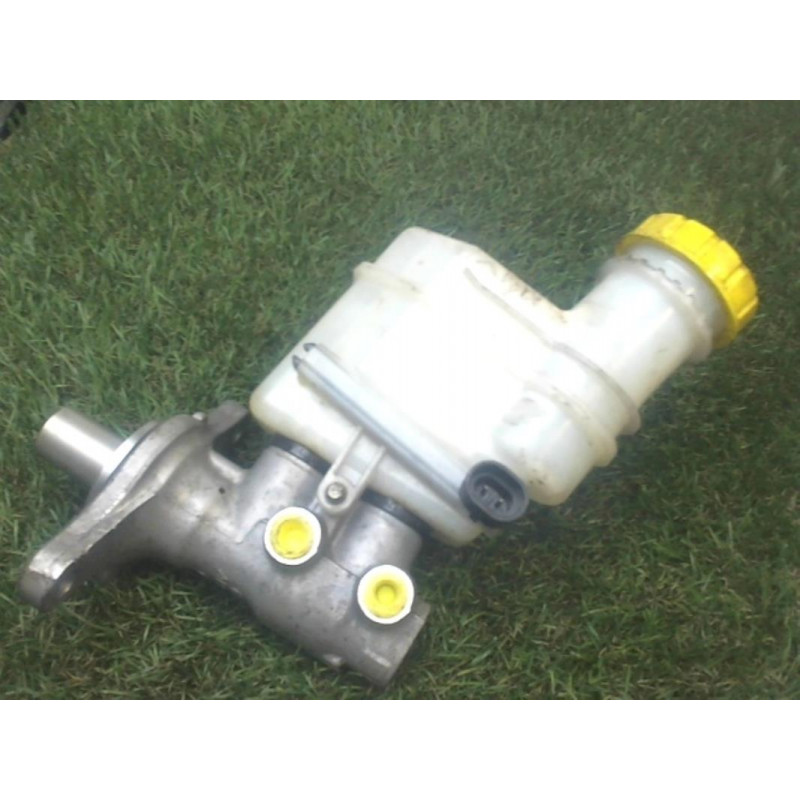 Maitre cylindre (freinage) FIAT PANDA II 1.1 d’occasion