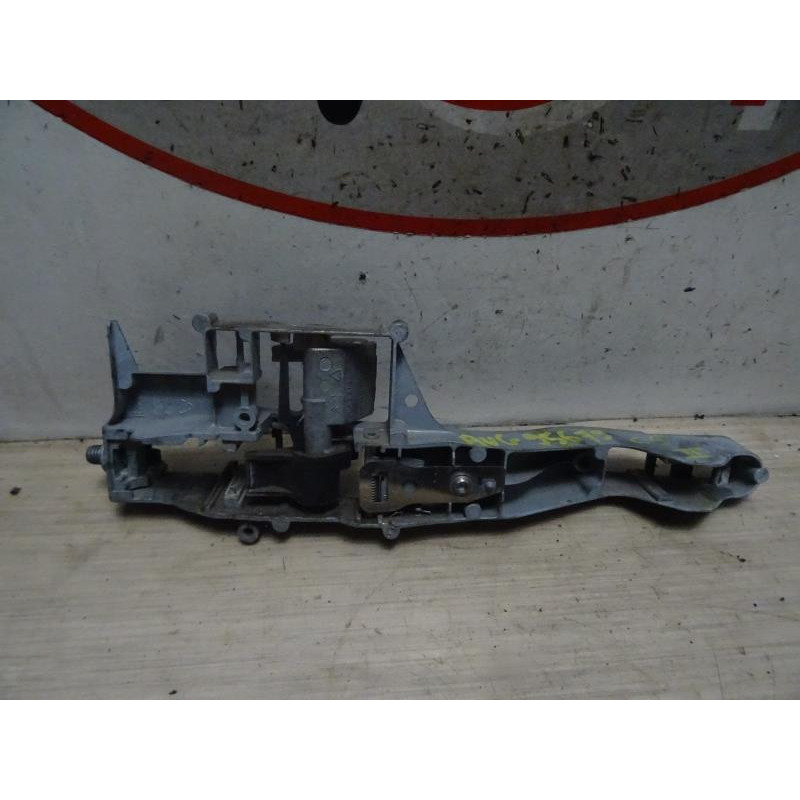 Support poignee porte avant gauche CITROEN C5 2 d’occasion