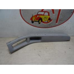 Garniture porte avant gauche TOYOTA YARIS 2 PHASE 2 d’occasion
