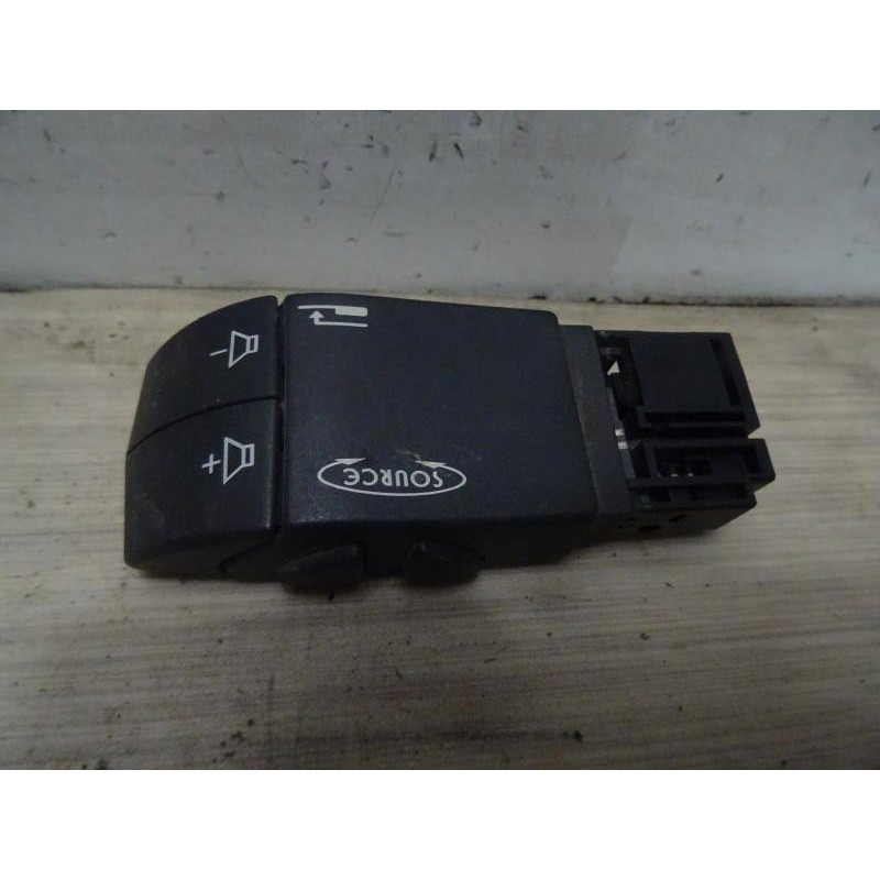 Commande autoradio RENAULT TRAFIC 2 PHASE 1 d’occasion