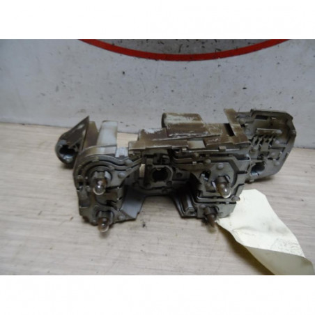 Platine feu arriere gauche TOYOTA COROLLA VERSO 2 PHASE 1 d’occasion