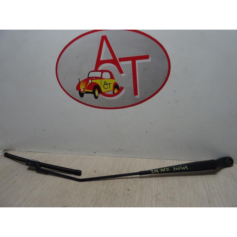 Bras essuie glace avant droit PEUGEOT 208 1 PHASE 1 d’occasion