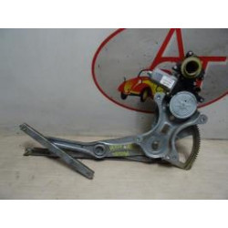 Leve vitre electrique arriere gauche TOYOTA COROLLA VERSO 2 PHASE 1 d’occasion