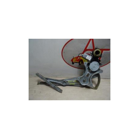Leve vitre electrique arriere gauche TOYOTA COROLLA VERSO 2 PHASE 1 d’occasion