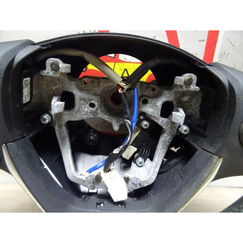 Volant TOYOTA AURIS 2 PHASE 2 BREAK d’occasion