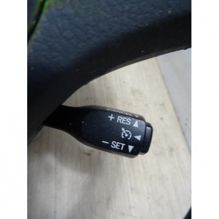 Volant TOYOTA AURIS 2 PHASE 2 BREAK d’occasion
