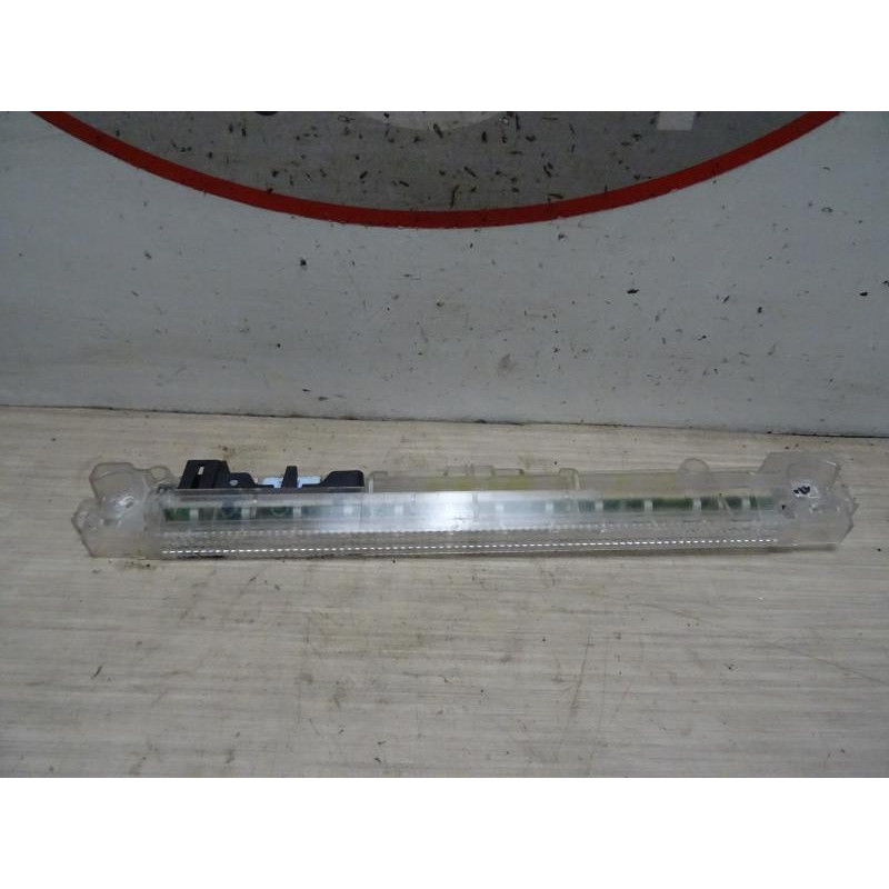 Feu arriere stop central CITROEN C5 2 d’occasion