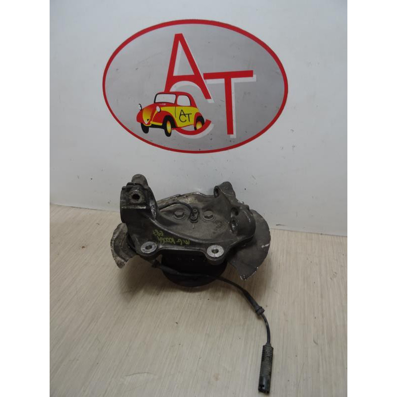 Fusee avant gauche BMW SERIE 1 E81 d’occasion