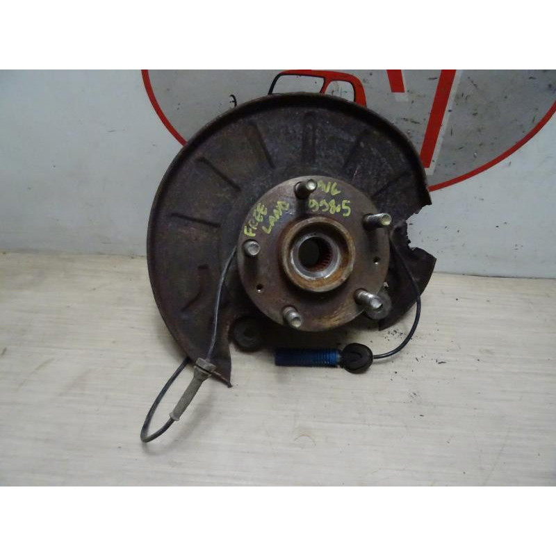 Fusee avant gauche LAND ROVER FREELANDER 1 PHASE 4 d’occasion