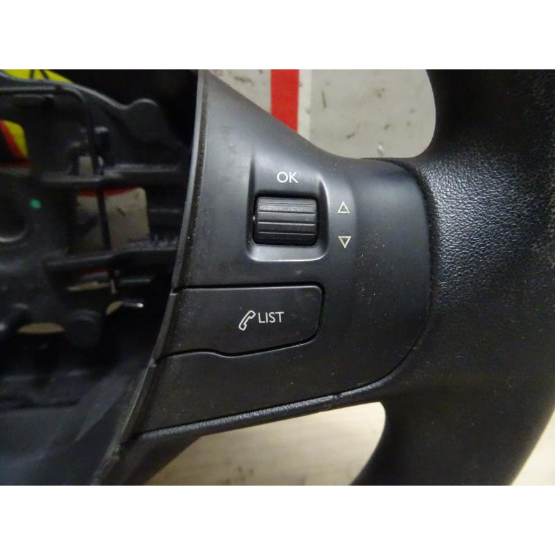 Volant PEUGEOT 208 1 PHASE 1 d’occasion