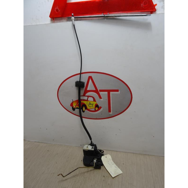 Serrure avant droit RENAULT CLIO 2 CAMPUS PHASE 1 d’occasion