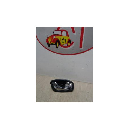 Poignee interieur arriere droit RENAULT MEGANE 3 PHASE 3 d’occasion
