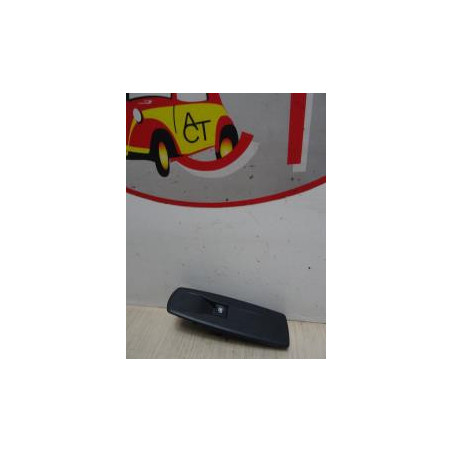 Interrupteur de leve vitre avant droit RENAULT MEGANE 3 PHASE 3 d’occasion