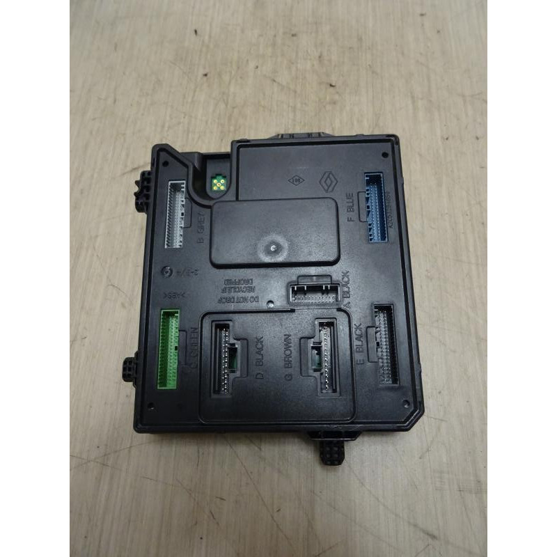 Boitier servitude moteur (BSM) RENAULT MEGANE 3 PHASE 3 d’occasion