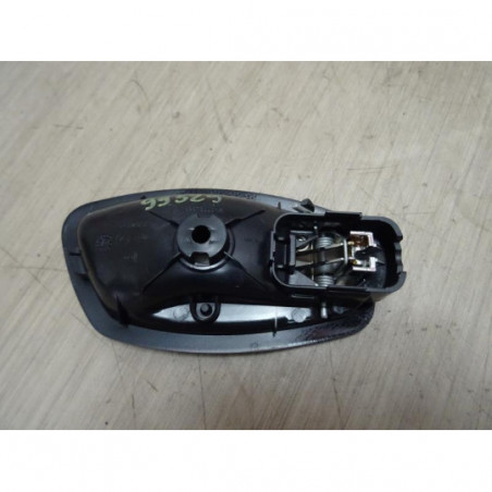 Poignee interieur arriere gauche RENAULT MEGANE 3 PHASE 3 d’occasion