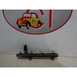 Rampe injection RENAULT SCENIC 1 PHASE 2 d’occasion