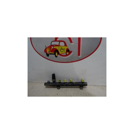 Rampe injection RENAULT SCENIC 1 PHASE 2 d’occasion