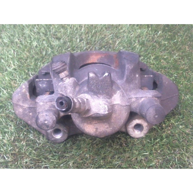 Etrier avant gauche (freinage) RENAULT CLIO IV d’occasion