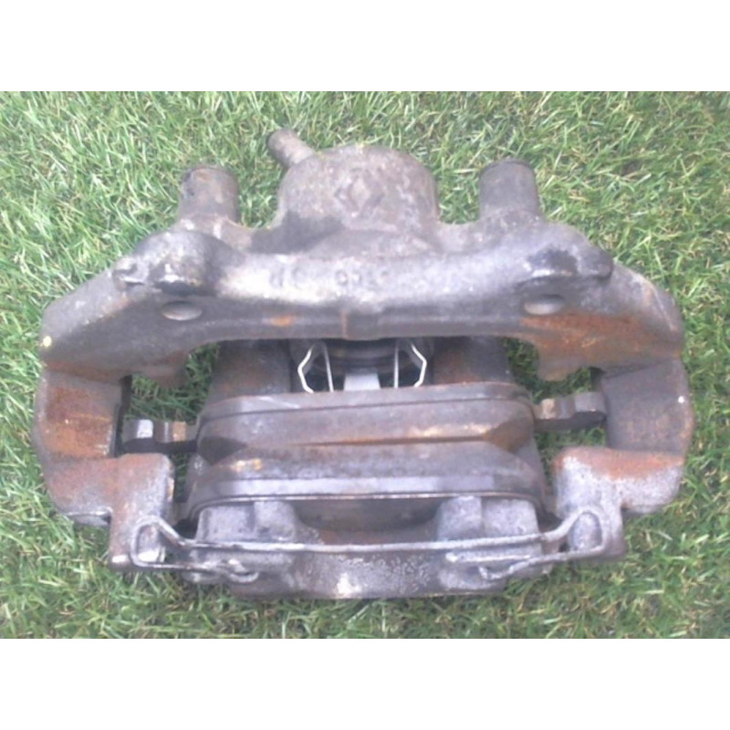Etrier avant gauche (freinage) RENAULT CLIO IV d’occasion