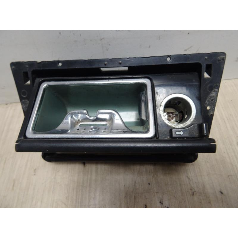Cendrier MERCEDES 200 W124 PHASE 1 d’occasion