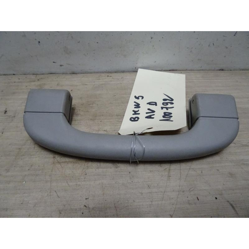 Poignee de maintien avant droit BMW SERIE 5 E60 PHASE 2 d’occasion