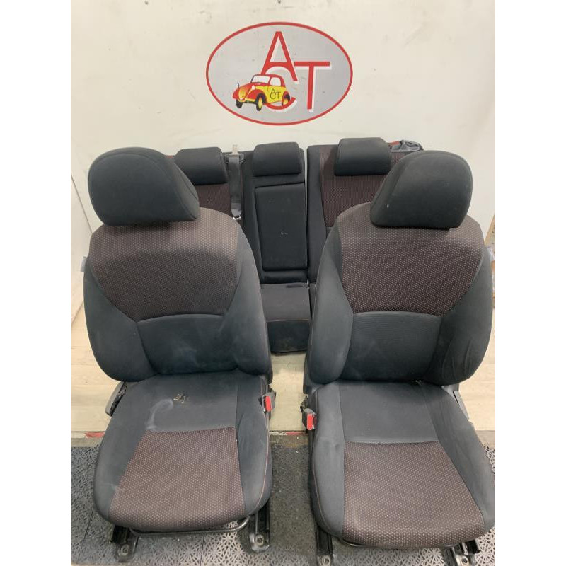 Interieur complet TOYOTA AURIS 1 PHASE 2 d’occasion