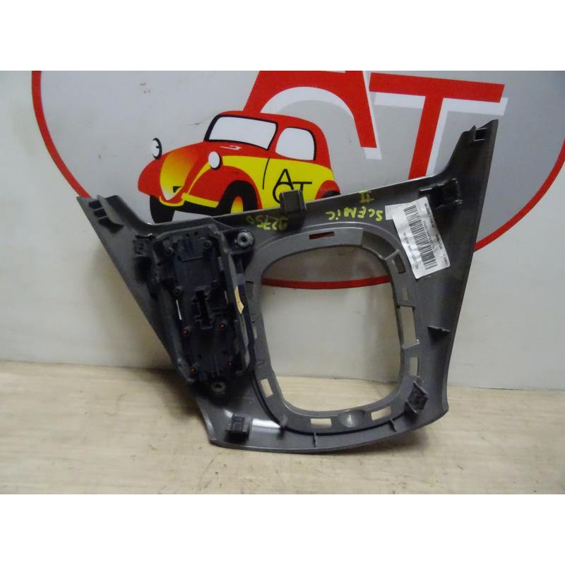 Bouton de warning RENAULT SCENIC 2 PHASE 2 d’occasion